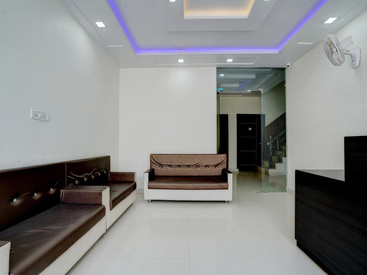 Hotel The Orient Tree, Agra Agra  Bagian luar foto